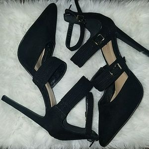 Black Strappy Pumps